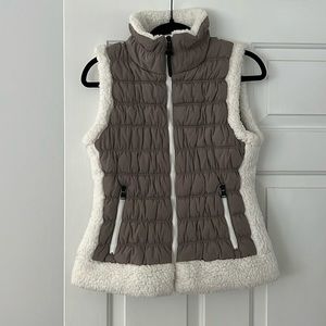 Calvin Klein -  Size:Medium - Lightly Worn - Taupe and Cream Vest